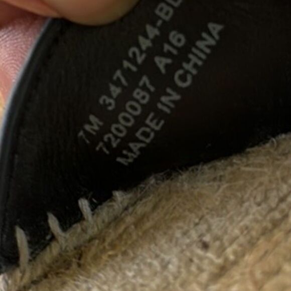 FRYE LILA FEATHER WEDGE (BLACK OILED) Espadrille Wedge Sandals 7 - Picture 10 of 11